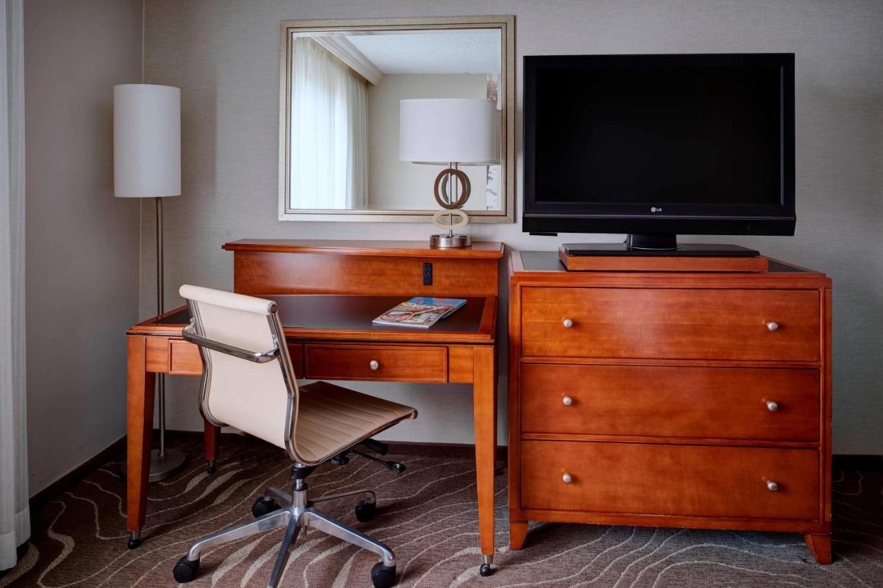 Detroit Metro Airport Marriott Hotel Romulus Ngoại thất bức ảnh
