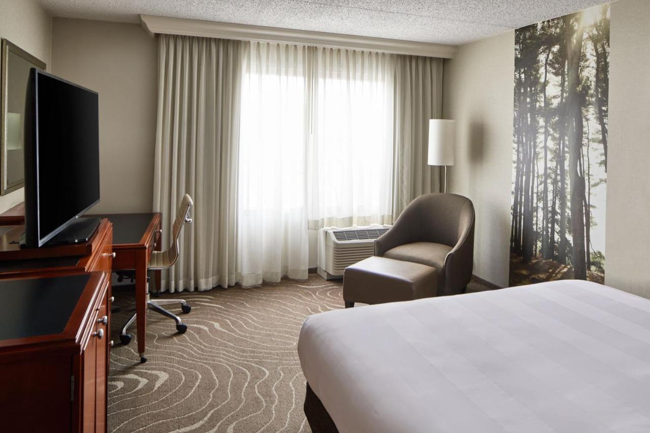 Detroit Metro Airport Marriott Hotel Romulus Ngoại thất bức ảnh