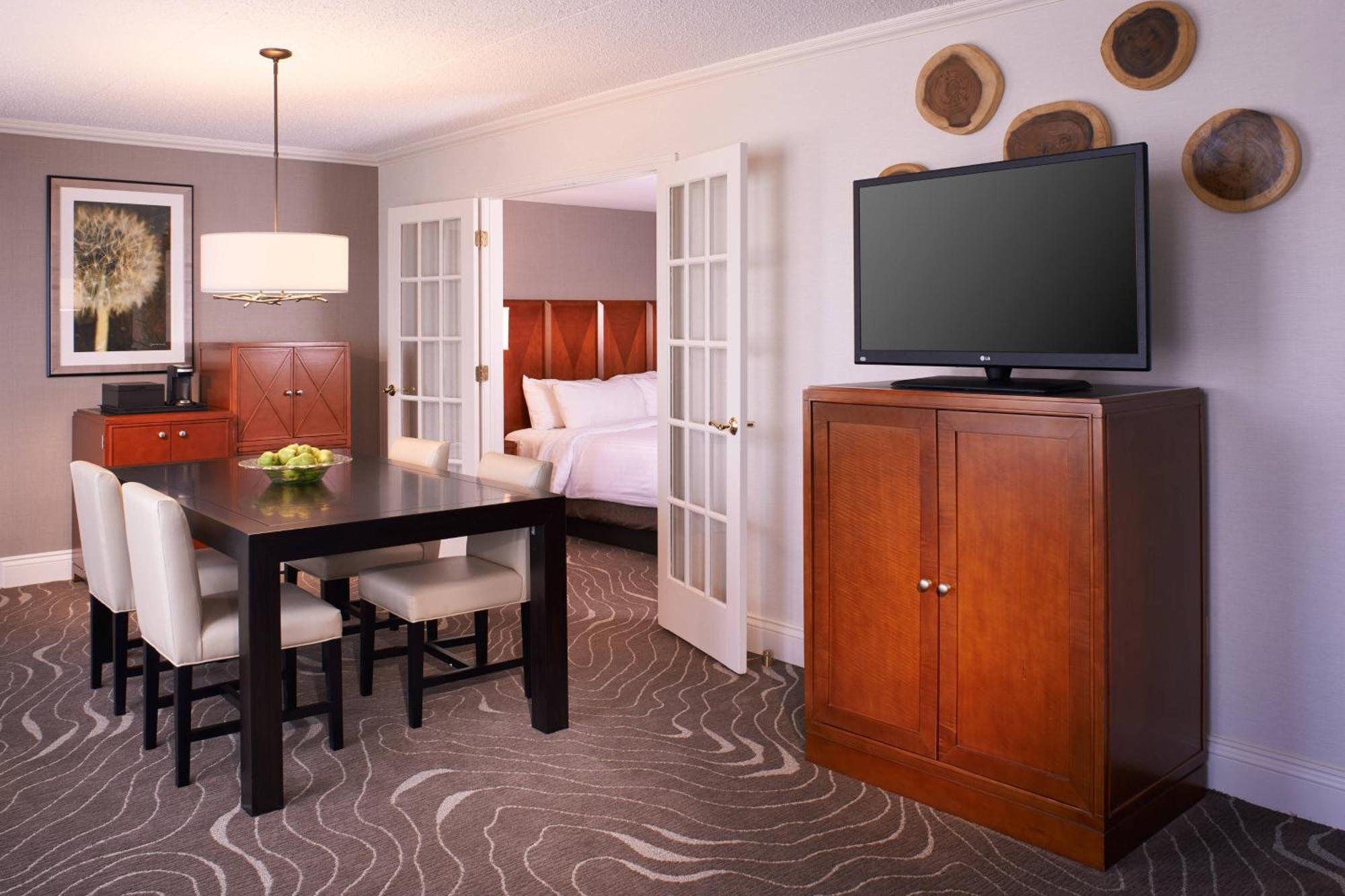 Detroit Metro Airport Marriott Hotel Romulus Ngoại thất bức ảnh