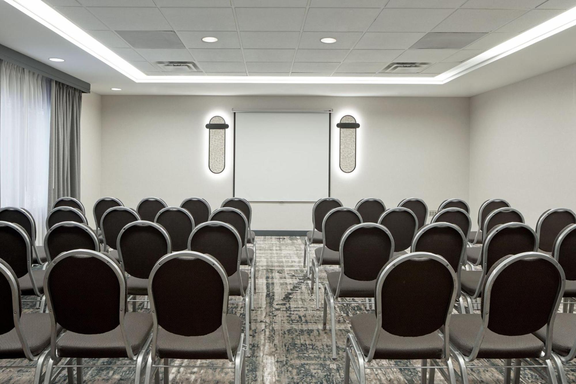 Detroit Metro Airport Marriott Hotel Romulus Ngoại thất bức ảnh